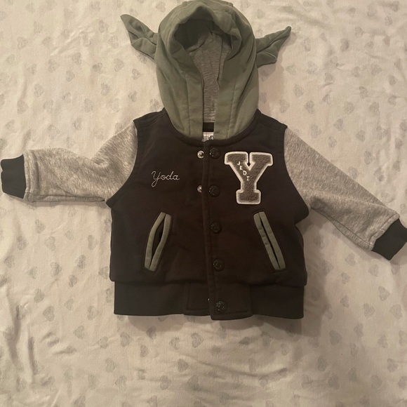 HOST PICK✨ Baby Gap Yoda Bomber Jacket 3-6M - Picture 5 of 7